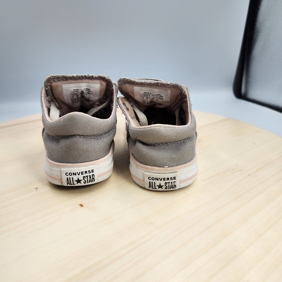 Coverse Kids All Star Sneaker sz 8 - Picture 4 of 9